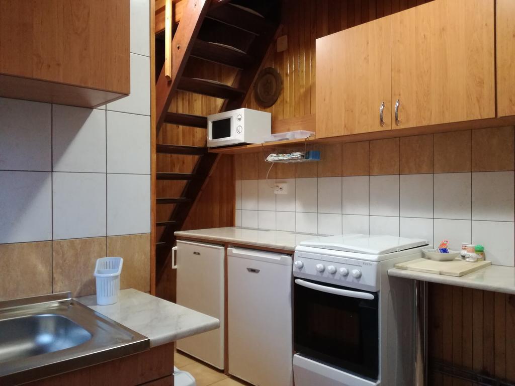 Keri Apartman Mosonmagyaróvár Buitenkant foto